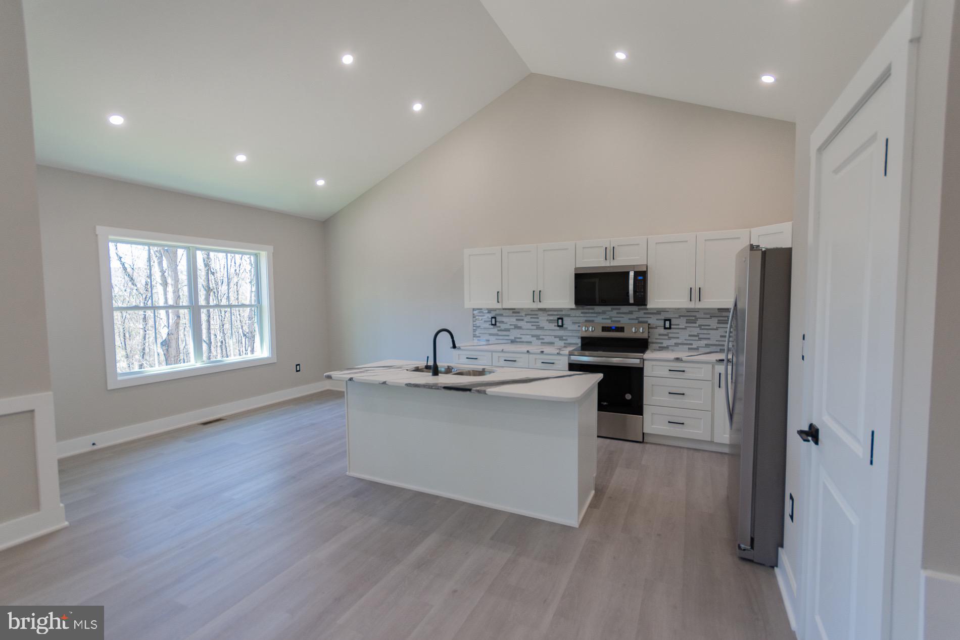 4352 Timber Ridge Road Berkeley Springs, WV 25411 - Photo 46 of 85 Gallery Image 46