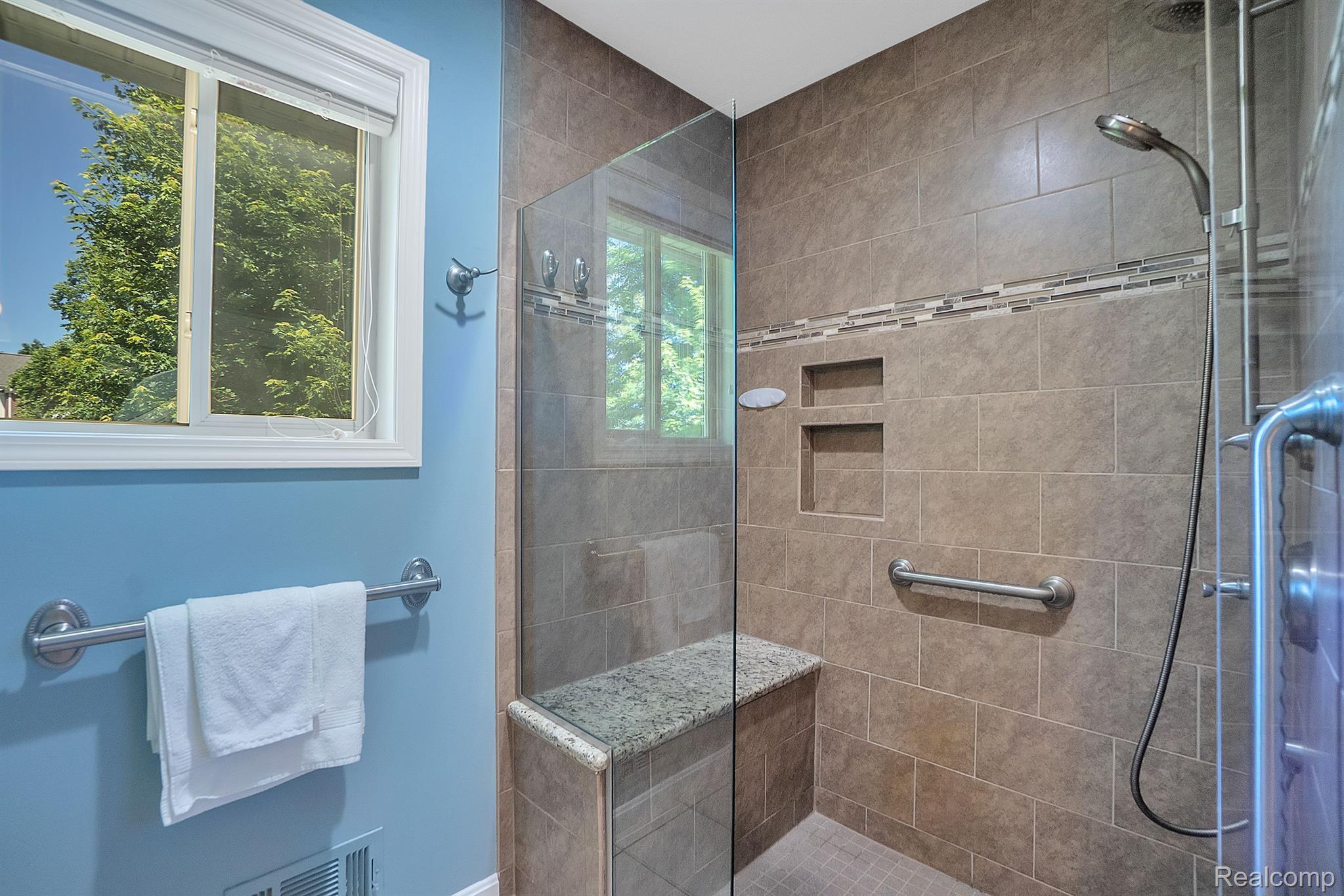 3810 Kipling Circle Howell, MI 48843 - Photo 21 of 57 Gallery Image 21