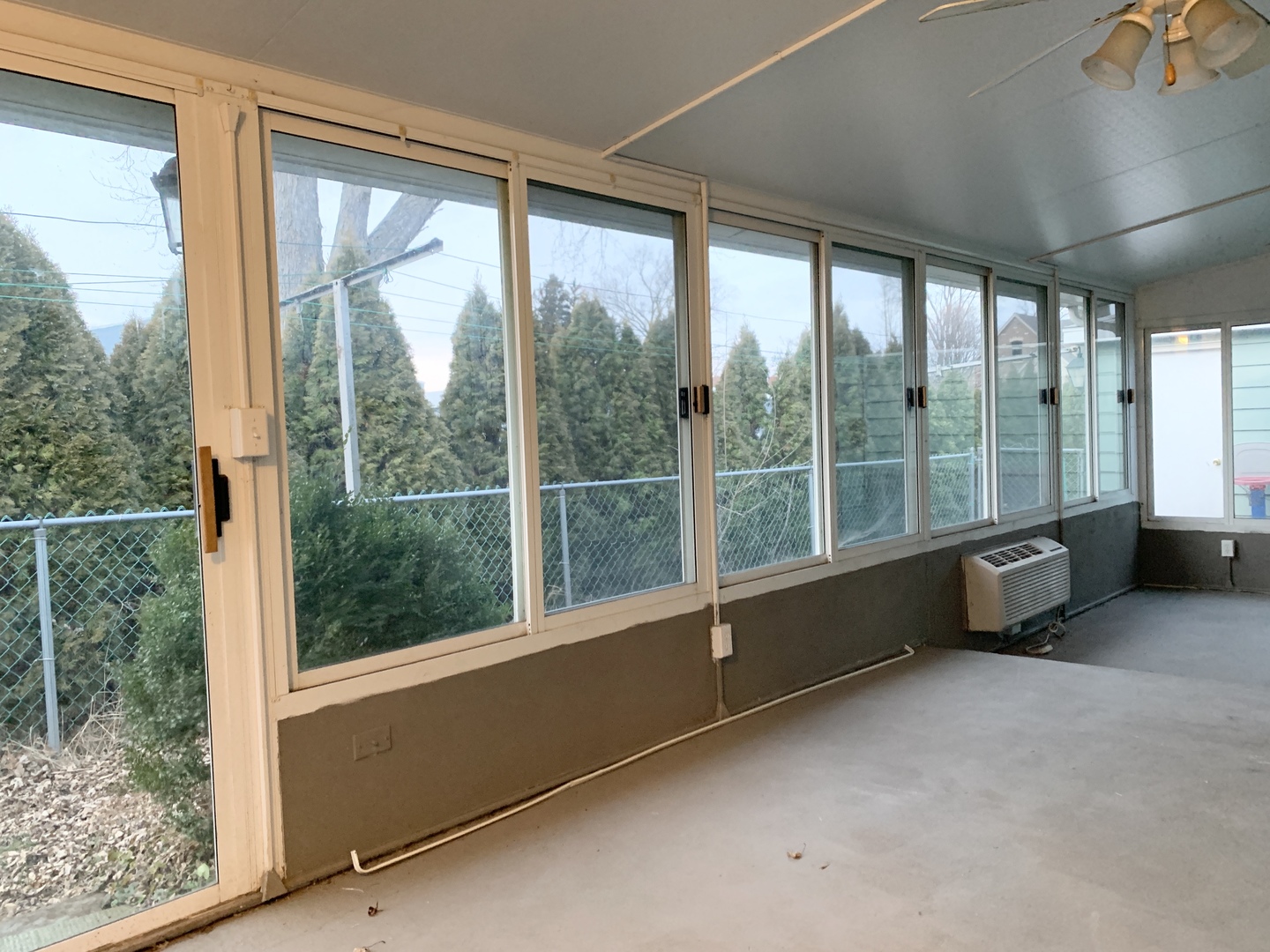 2779A River Road Kankakee, IL 60901 - Photo 13 of 21