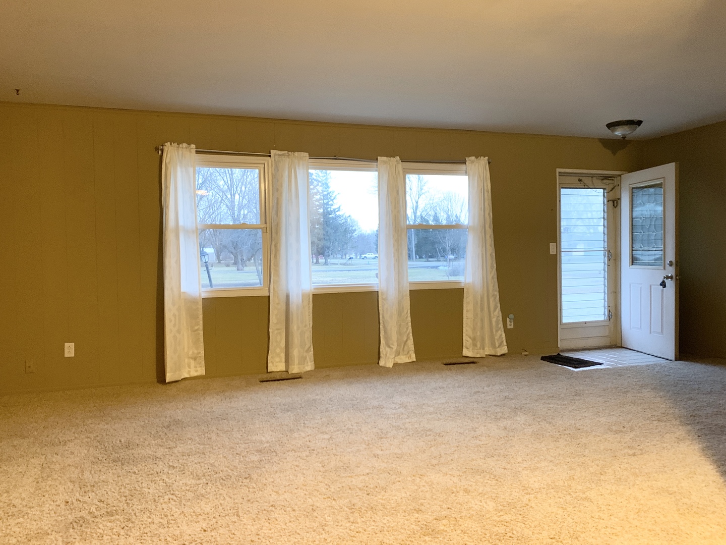 2779A River Road Kankakee, IL 60901 - Photo 3 of 21