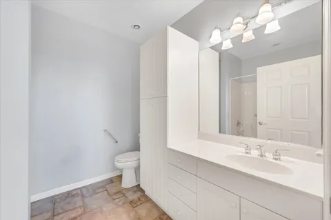 $335,000 | 1700 Riverwoods Drive, Unit 403, Melrose Park, IL 60160