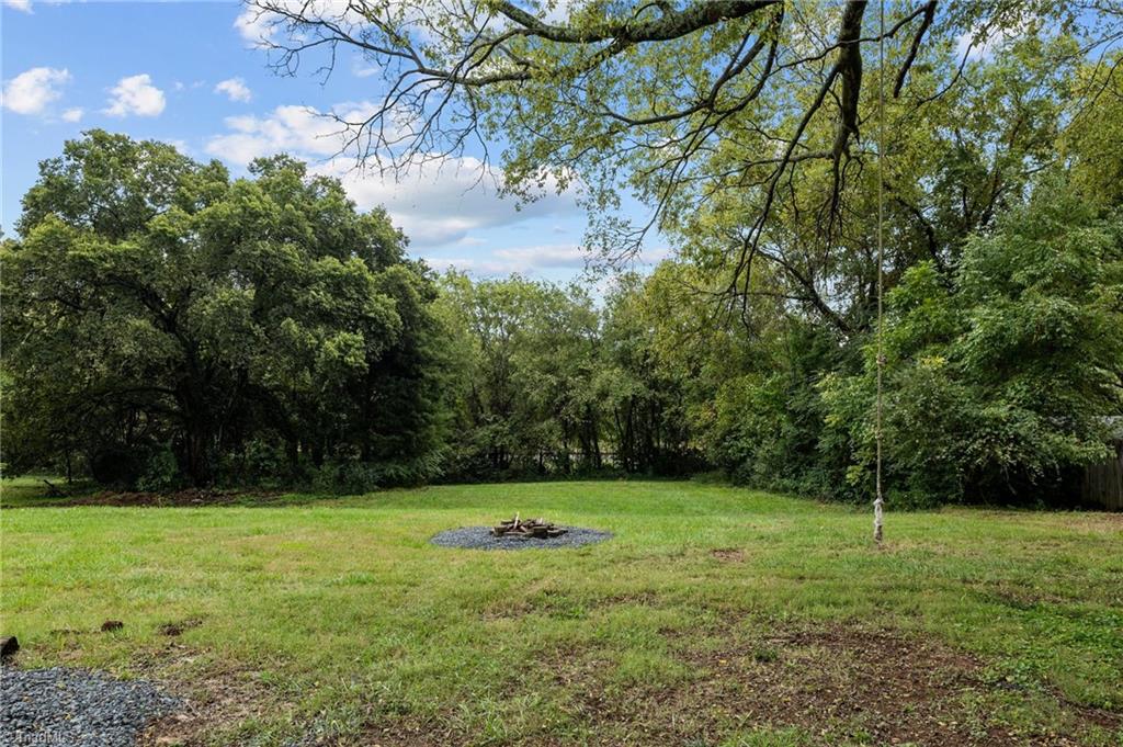 1308 East Meadow Road Eden, NC 27288 - Photo 5 of 40