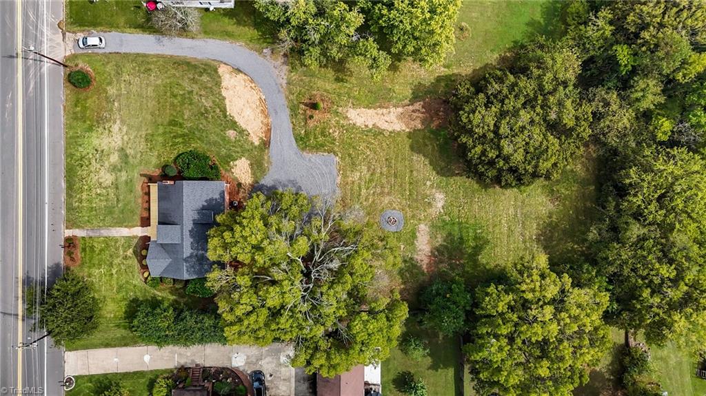 1308 East Meadow Road Eden, NC 27288 - Photo 10 of 40