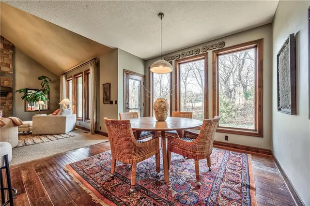 $650,000 | 4941 Noland Road, Shawnee, KS 66216