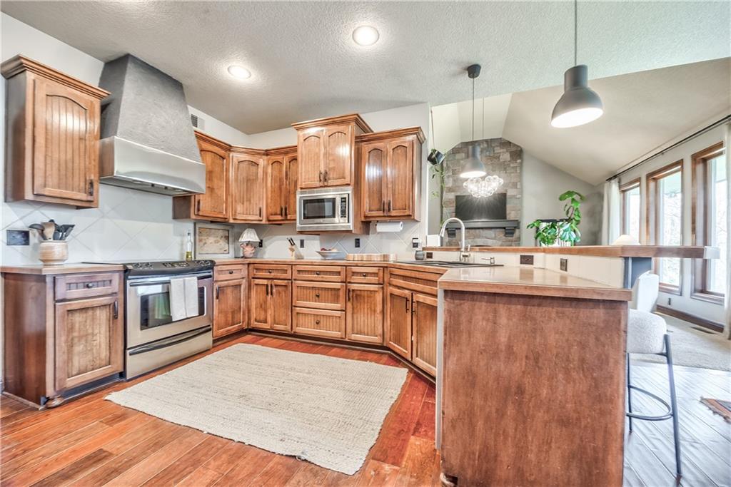 4941 Noland Road Shawnee, KS 66216 - Photo 22 of 42