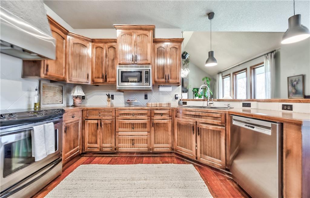 4941 Noland Road Shawnee, KS 66216 - Photo 24 of 42