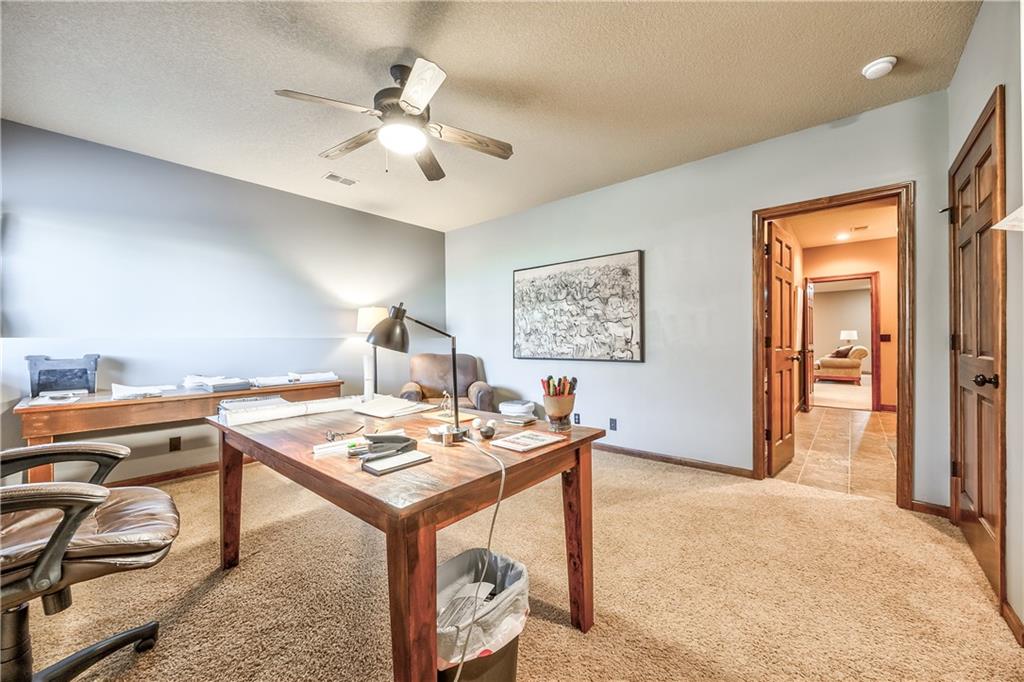 4941 Noland Road Shawnee, KS 66216 - Photo 35 of 42