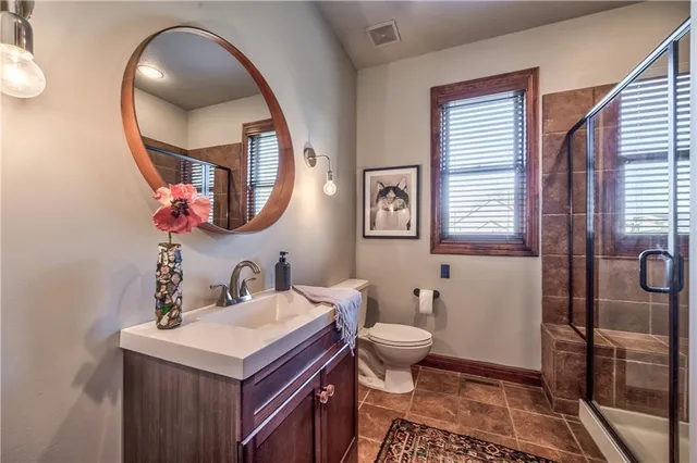 $650,000 | 4941 Noland Road, Shawnee, KS 66216