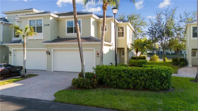 $569,900 | 1420 Mariposa Circle, Unit 104, Naples, FL 34105