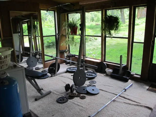 $160,000 | 17 Kingsbury Road, Wellington, ME 04942