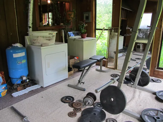 $160,000 | 17 Kingsbury Road, Wellington, ME 04942