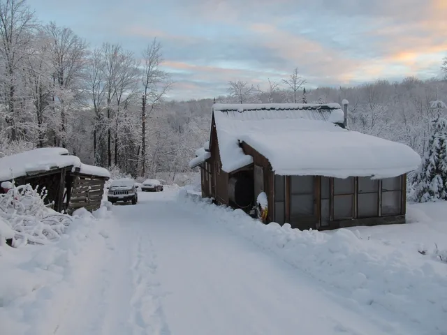 $160,000 | 17 Kingsbury Road, Wellington, ME 04942