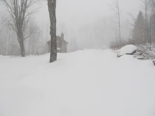 $160,000 | 17 Kingsbury Road, Wellington, ME 04942