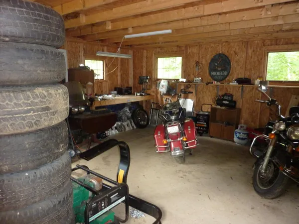 $150,000 | 17 Kingsbury Road, Wellington, ME 04942