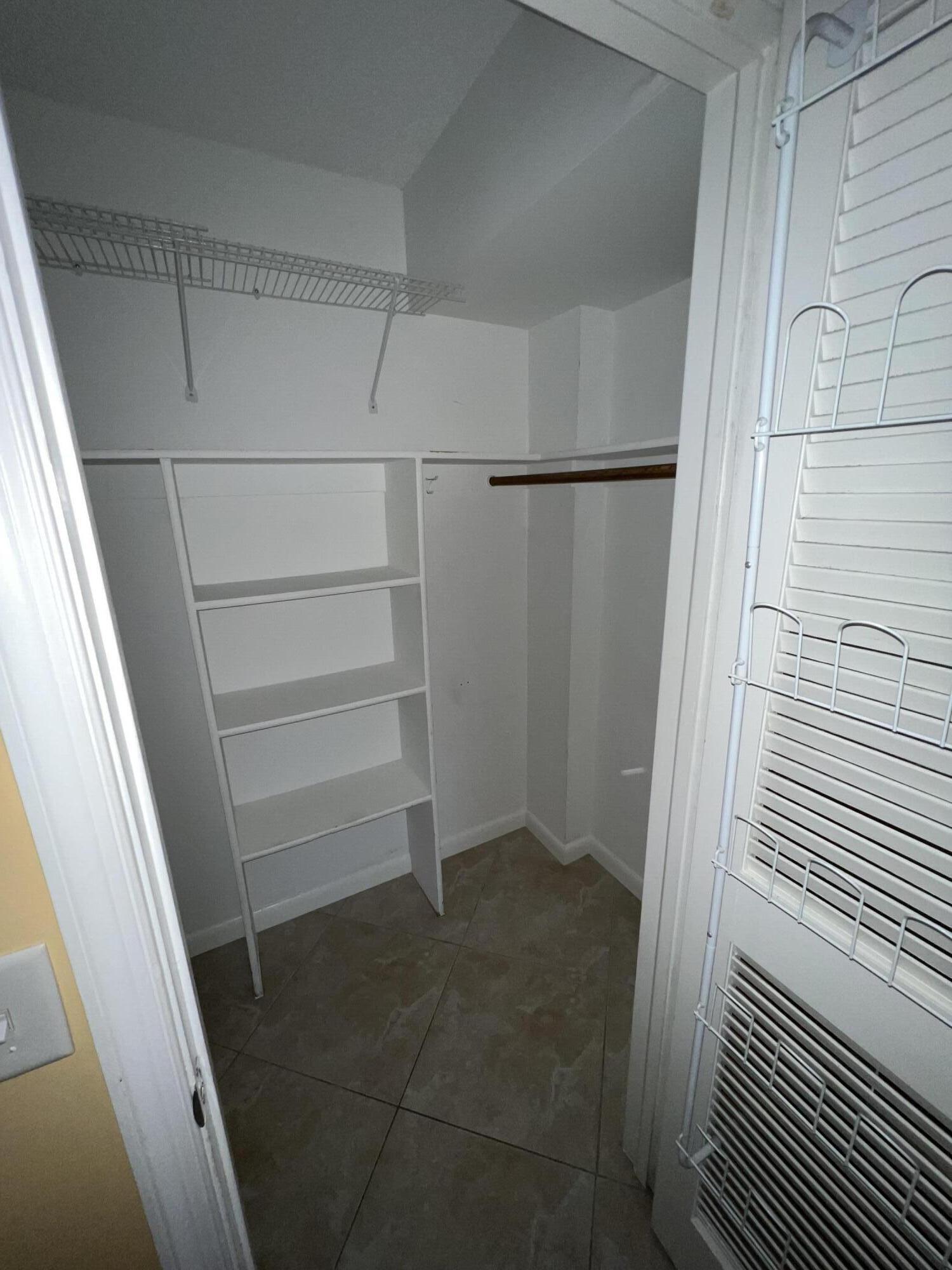 9949 Sandalfoot Boulevard, Unit 514 Boca Raton, FL 33428 - Photo 13 of 18 OPIPRRyuQ0qc7o%IlQwalQ