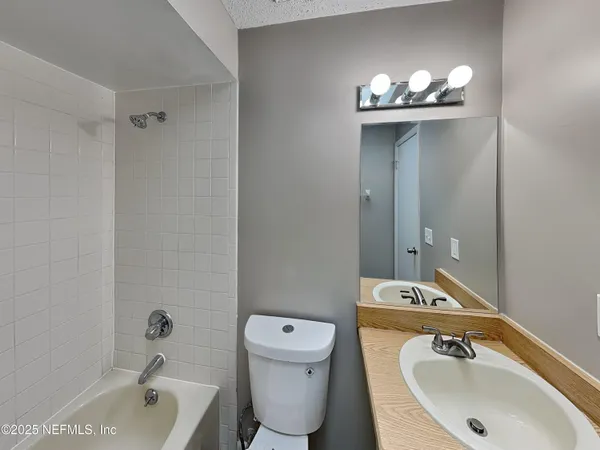 $1,639 | 31 Folson Lane, Palm Coast, FL 32137