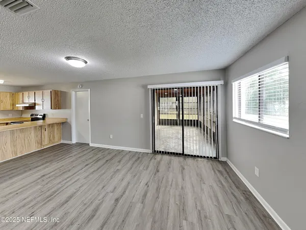 $1,639 | 31 Folson Lane, Palm Coast, FL 32137