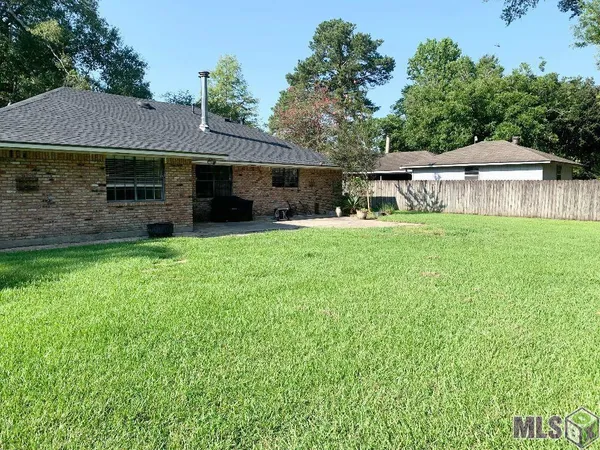 $229,900 | 13433 Clear Oak Avenue, Central, LA 70818