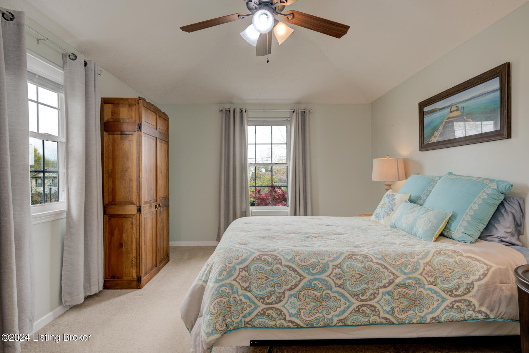 4208 Seagrape Road Louisville, KY 40299 - Photo 21 of 38 Primary suite