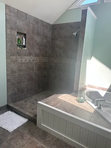 $499,900 | 190 Chase Way, Manchester, NH 03104