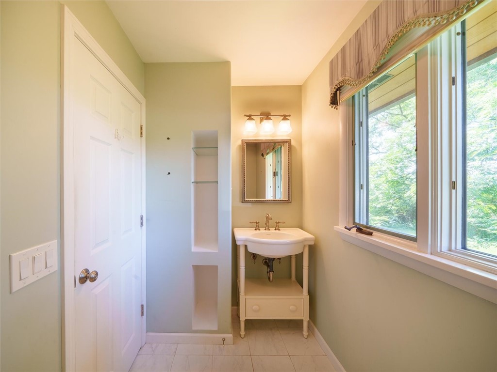 144 Bowen Road Chili, NY 14546 - Photo 19 of 39