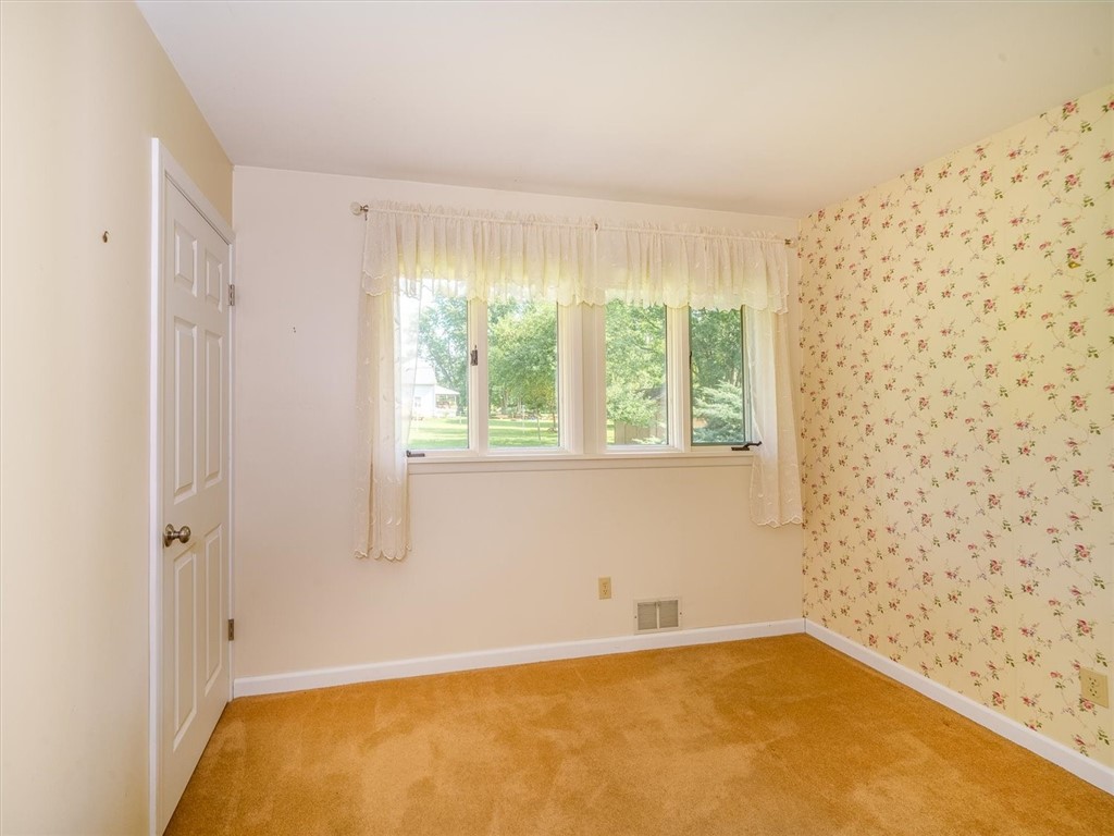 144 Bowen Road Chili, NY 14546 - Photo 25 of 39