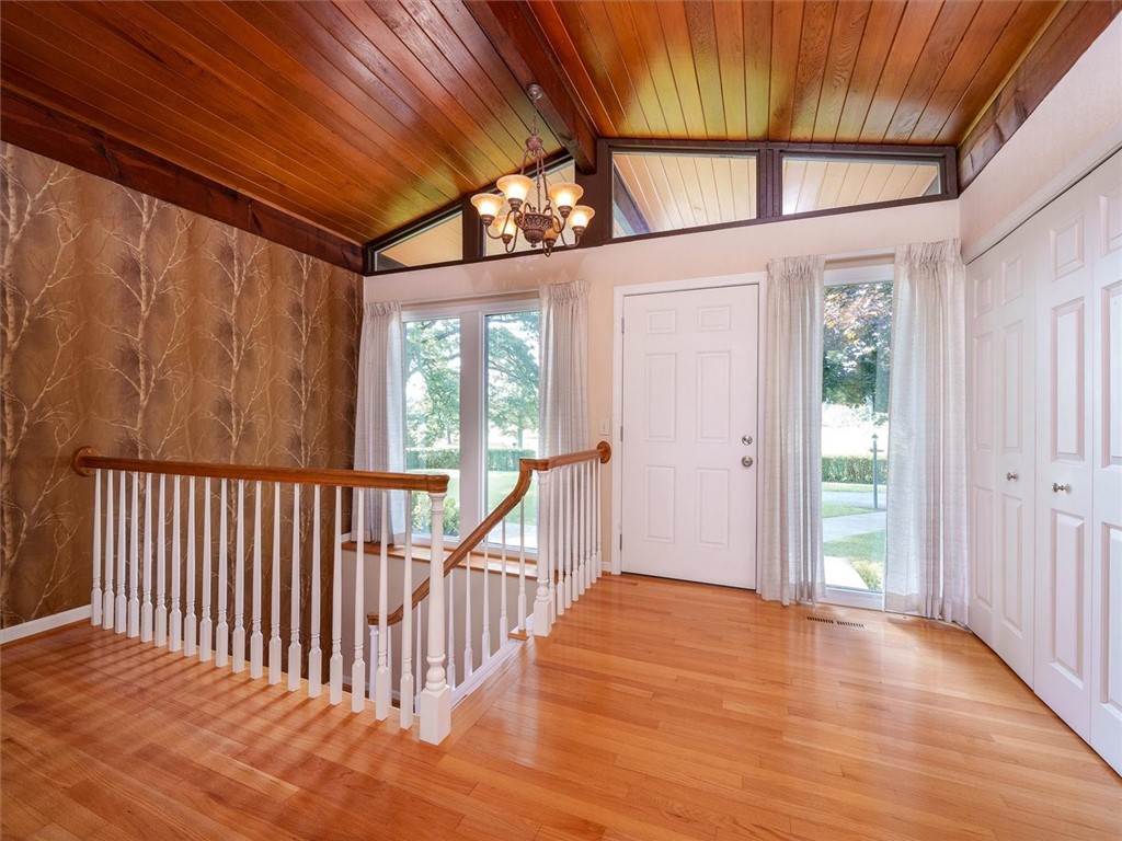 144 Bowen Road Chili, NY 14546 - Photo 3 of 39