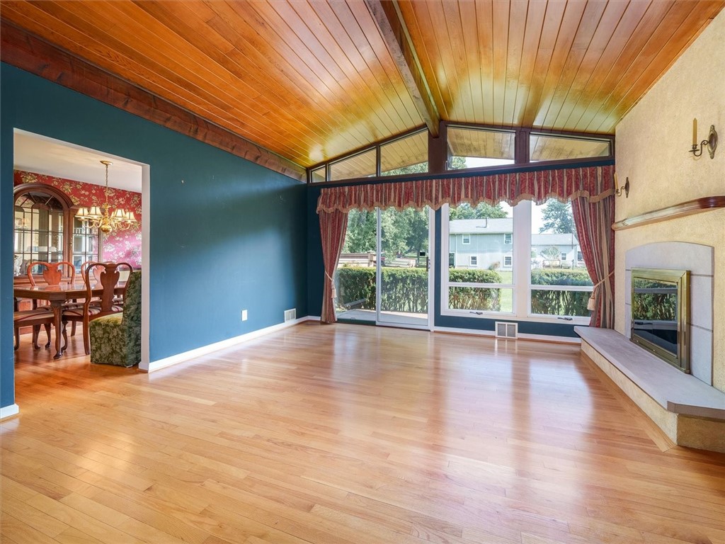 144 Bowen Road Chili, NY 14546 - Photo 6 of 39