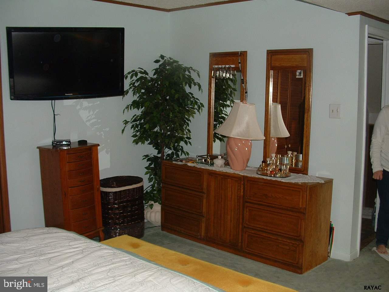 4201 Beaumont Road Dover, PA 17315 - Photo 8 of 17 Gallery Image 8