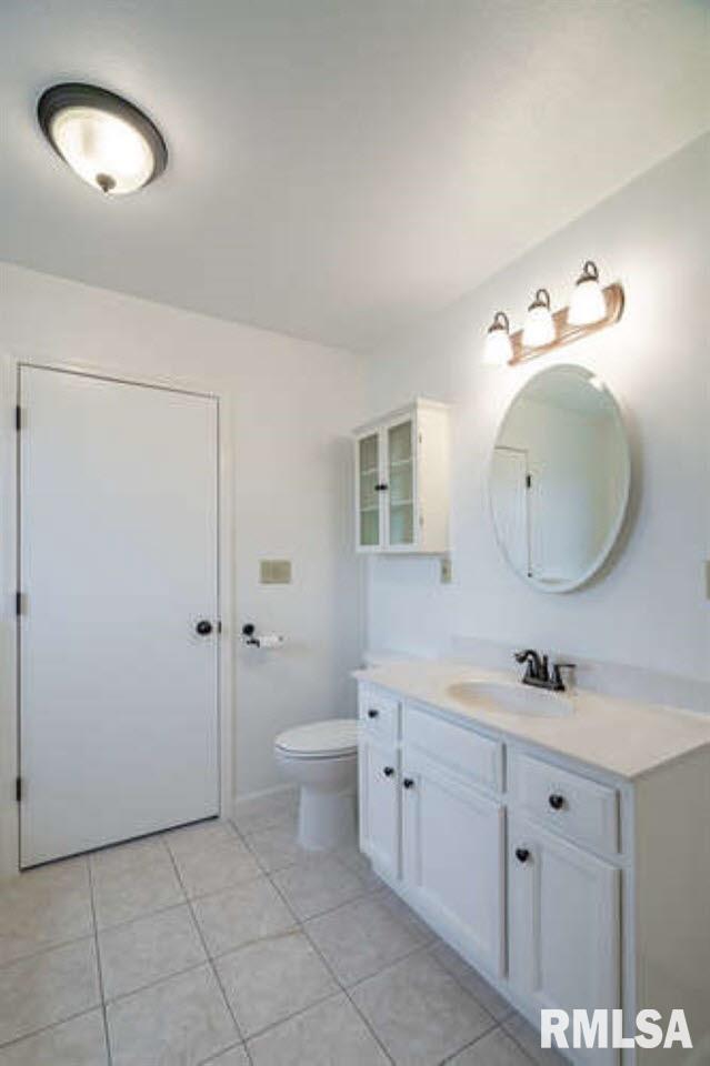 3290 New Era Road Muscatine, IA 52761 - Photo 14 of 24 Gallery Image 14