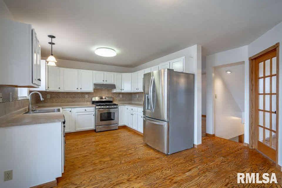 3290 New Era Road Muscatine, IA 52761 - Photo 6 of 24 Gallery Image 6