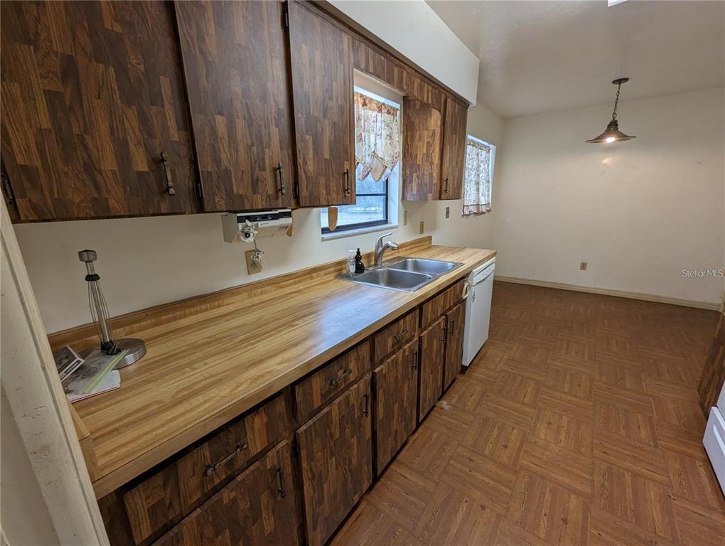 721 Southwest 127 Street Newberry, FL 32669 - Photo 15 of 19
