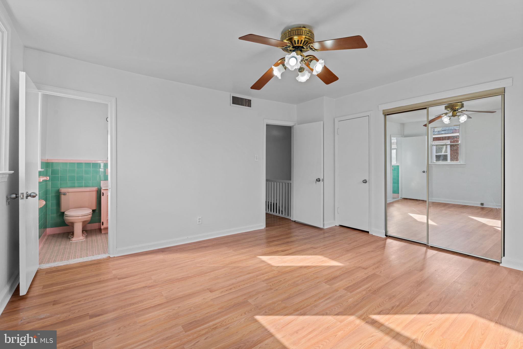 1230 Glenview Street Philadelphia, PA 19111 - Photo 15 of 30