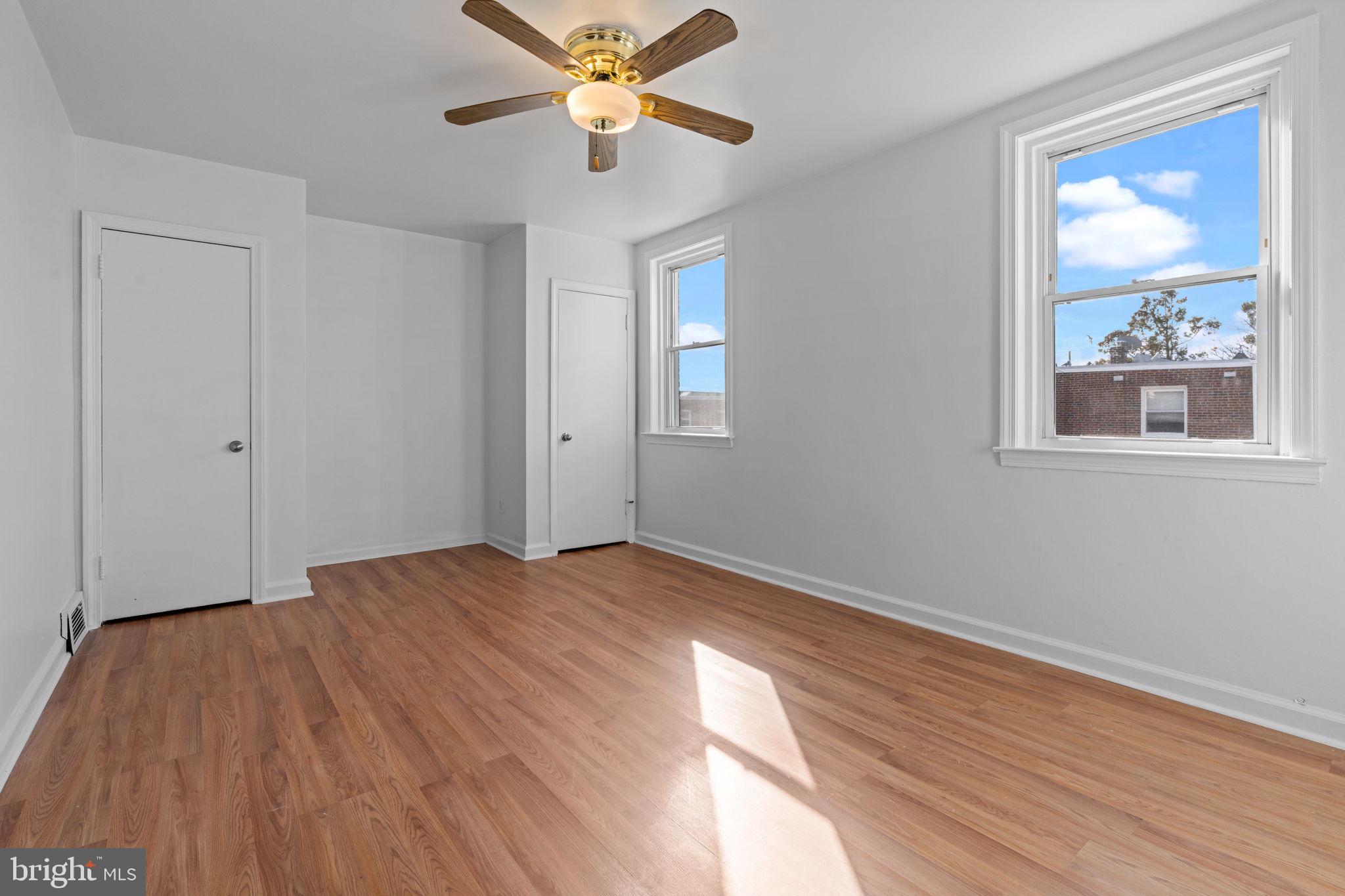 1230 Glenview Street Philadelphia, PA 19111 - Photo 19 of 30