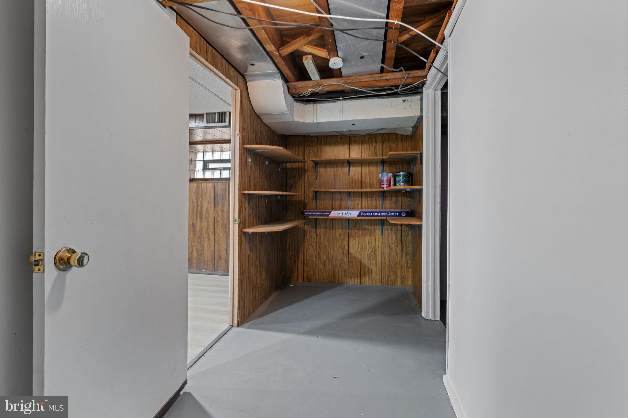 1230 Glenview Street Philadelphia, PA 19111 - Photo 28 of 30