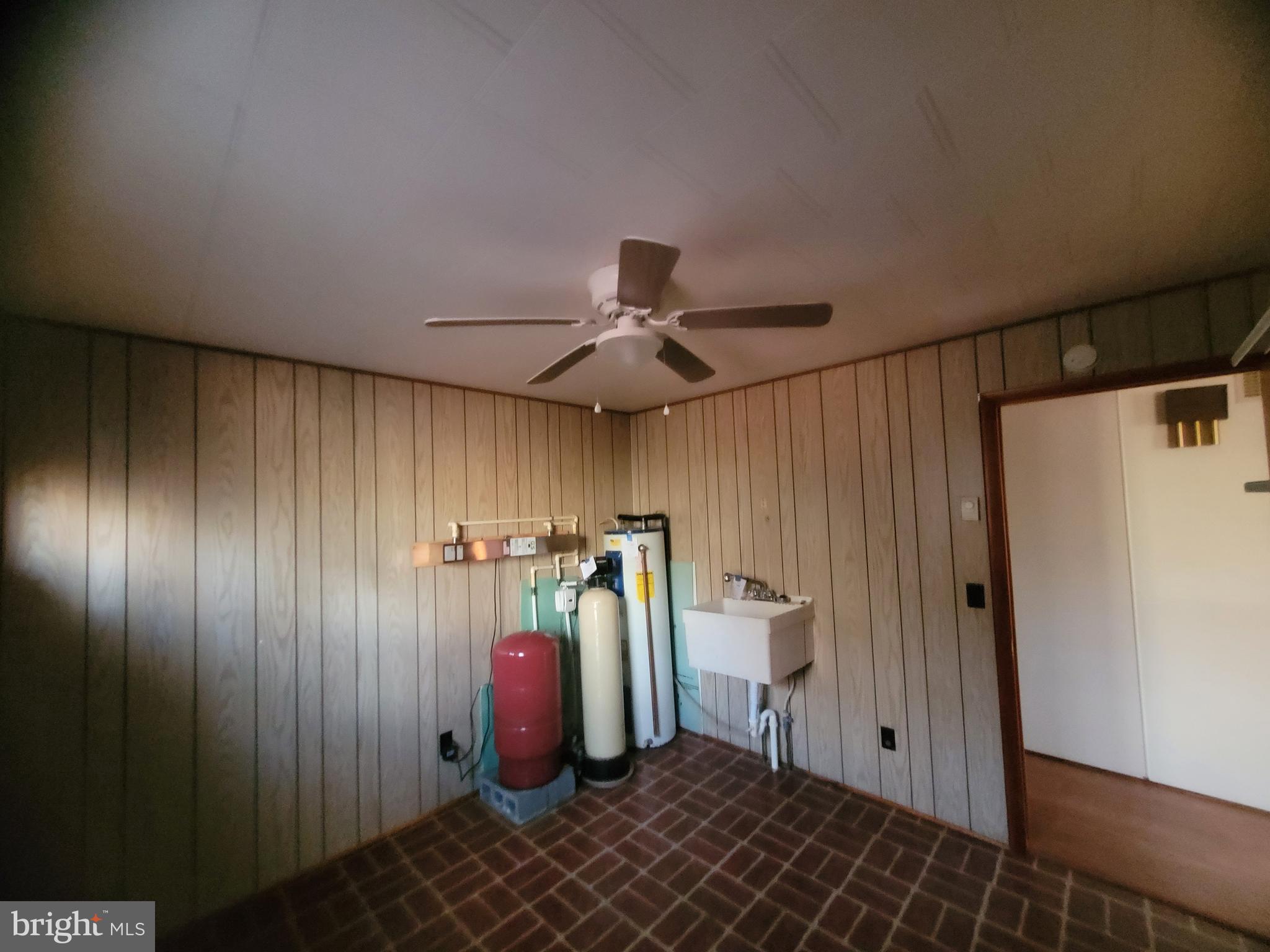405 Sunnyside Road Oakland, MD 21550 - Photo 20 of 44 Gallery Image 20