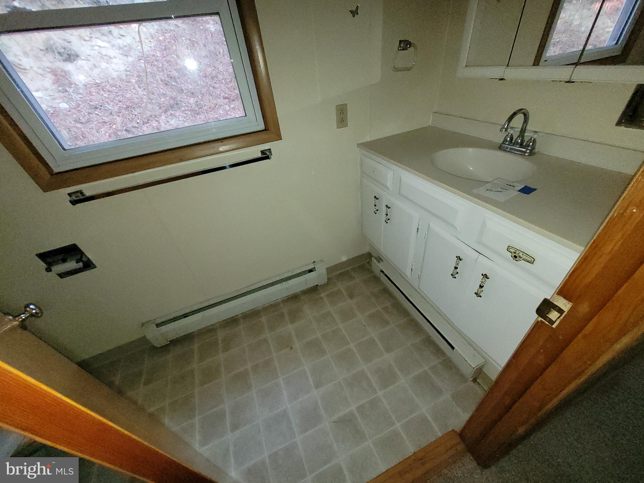 405 Sunnyside Road Oakland, MD 21550 - Photo 32 of 44 Gallery Image 32