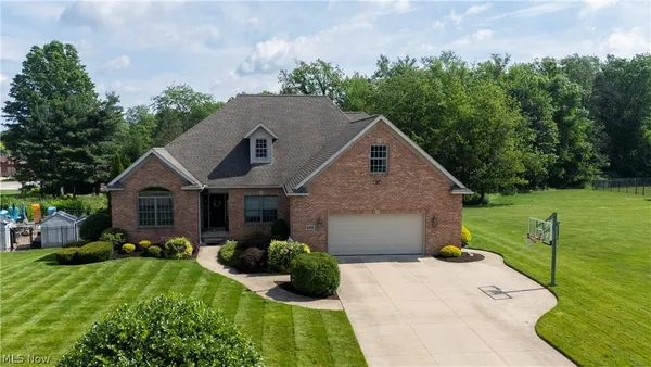 $510,000 | 923 Mesa Verde Drive, Barberton, OH 44203