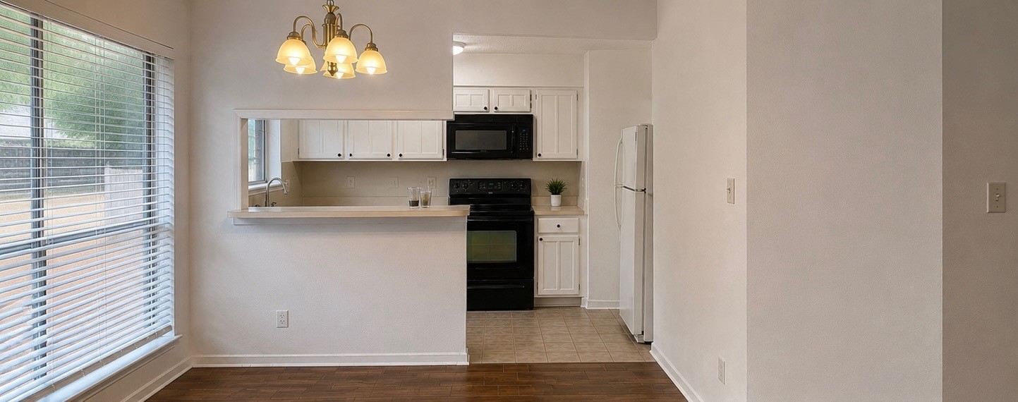 4610 Rivertree Lane Spring, TX 77388 - Photo 7 of 13 Gallery Image 7