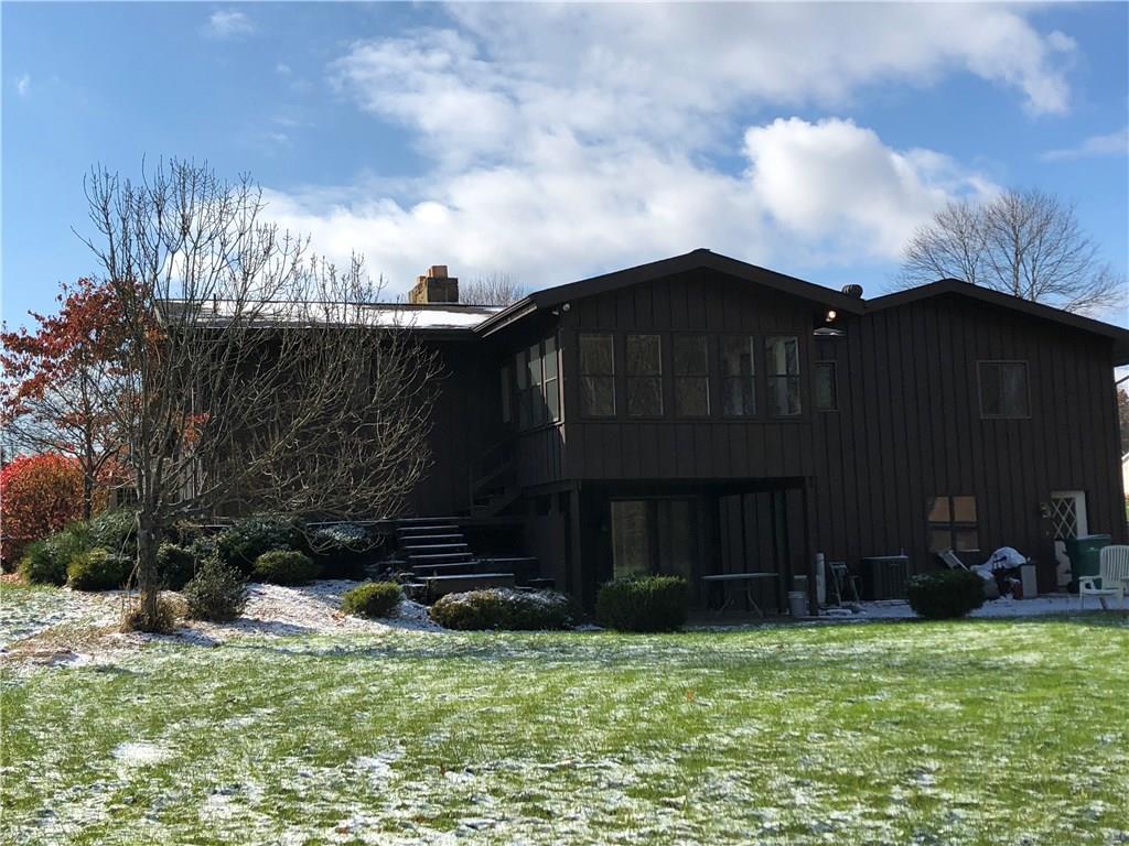 706 Clarksville Road Mercer, PA 16137 - Photo 2 of 14