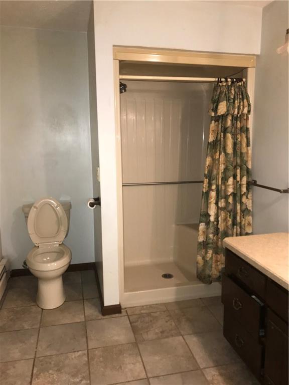706 Clarksville Road Mercer, PA 16137 - Photo 11 of 14