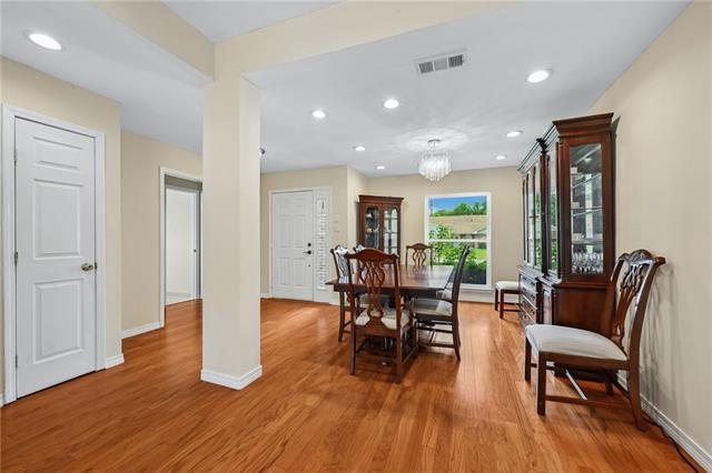 1328 Kings Row Slidell, LA 70461 - Photo 5 of 21