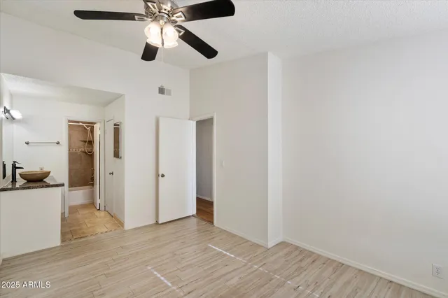 $205,000 | 14203 North 19th Avenue, Unit 2026, Phoenix, AZ 85023