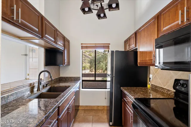 $205,000 | 14203 North 19th Avenue, Unit 2026, Phoenix, AZ 85023
