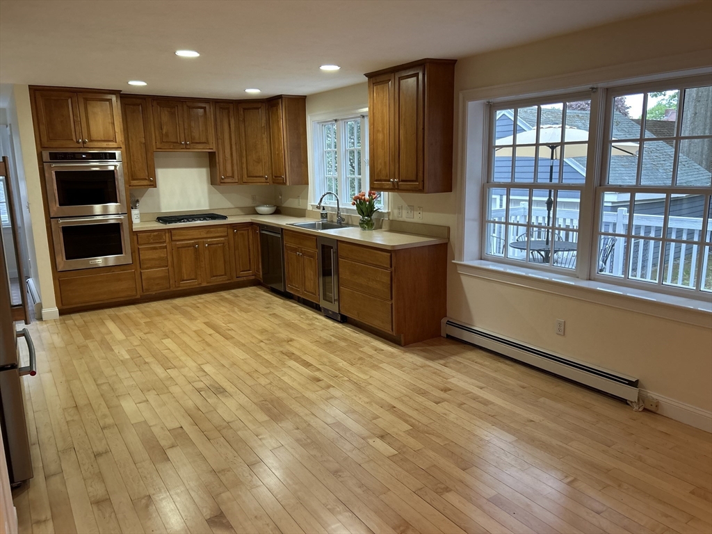 18 Taff Road Milton, MA 02186 - Photo 8 of 23 Gallery Image 8