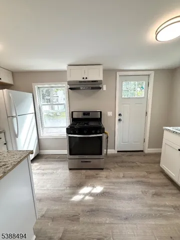 $2,650 | 147 South Bridge Street, Somerville, NJ 08876