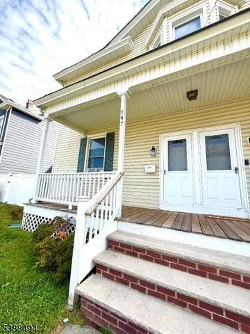 $2,650 | 147 South Bridge Street, Somerville, NJ 08876