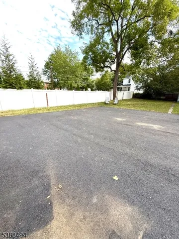 $2,650 | 147 South Bridge Street, Somerville, NJ 08876