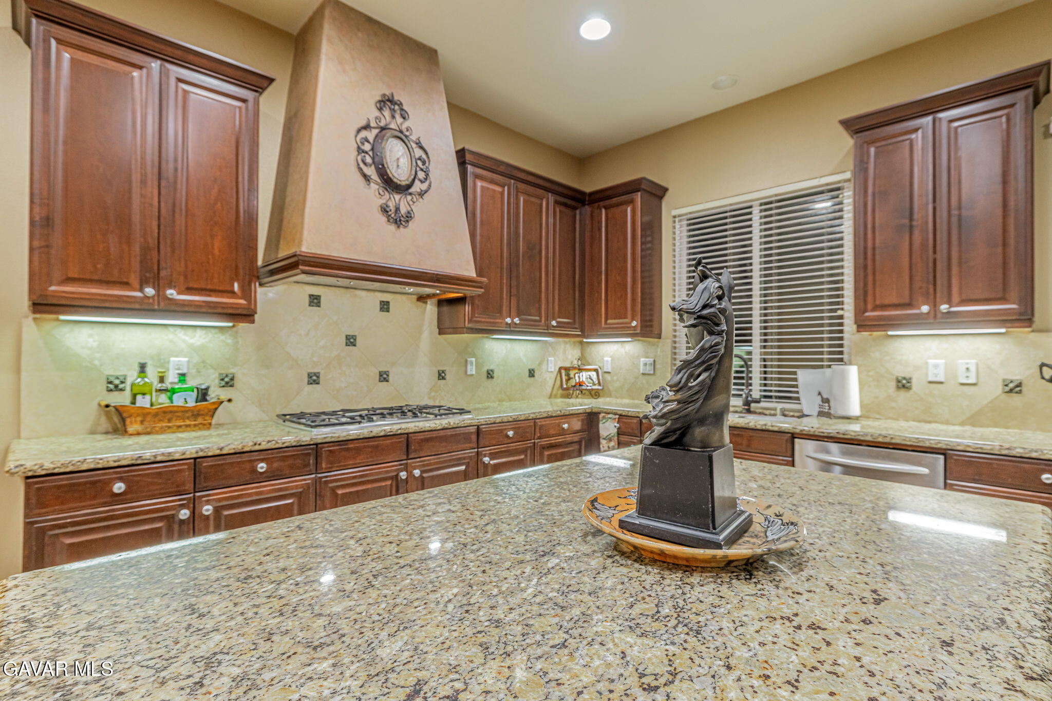 33442 Desert Road Acton, CA 93510 - Photo 15 of 60 22-web-or-mls-AVOH--48