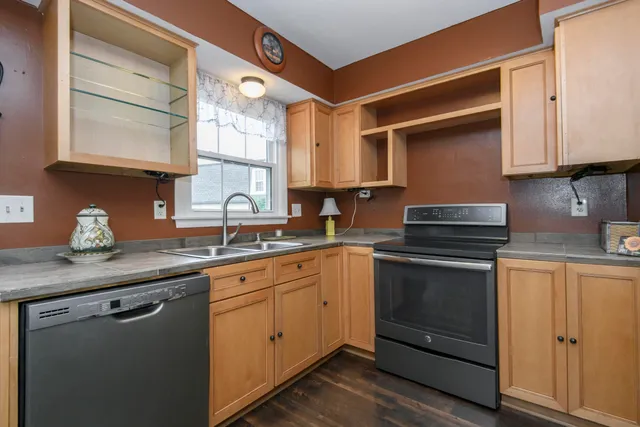 $134,900 | 4135 West Cherrywood Lane, Brown Deer, WI 53209